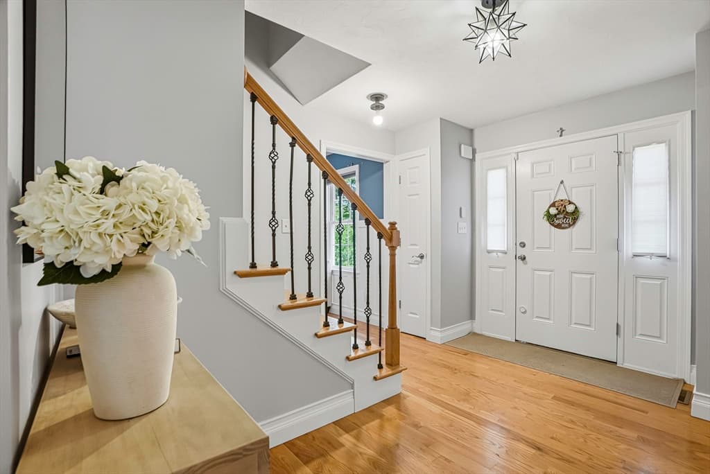 Single Family Residence at 88 Northbridge St, Mendon MA 01756, Mendon, photo 12 of 41