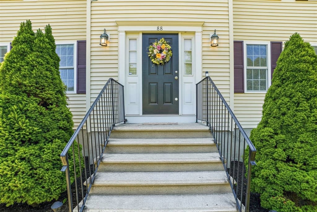 Single Family Residence at 88 Northbridge St, Mendon MA 01756, Mendon, photo 9 of 41
