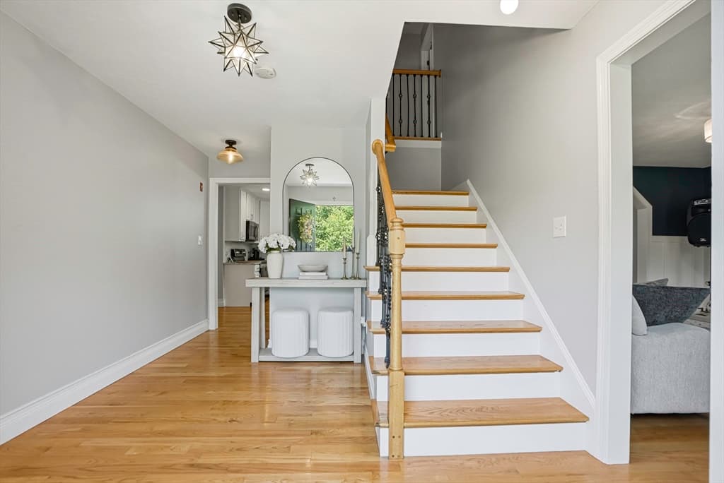 Single Family Residence at 88 Northbridge St, Mendon MA 01756, Mendon, photo 10 of 41