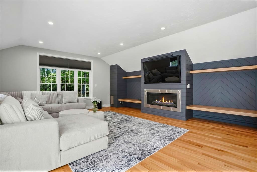 Single Family Residence at 88 Northbridge St, Mendon MA 01756, Mendon, photo 19 of 41