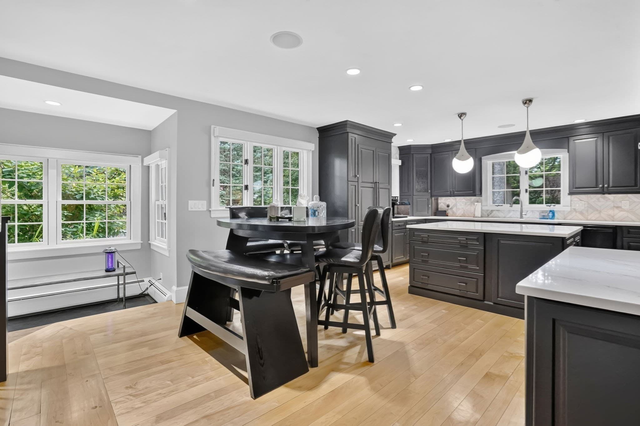 Single Family Residence at 70 Dover Road, Longmeadow MA 01106, photo 5 of 37