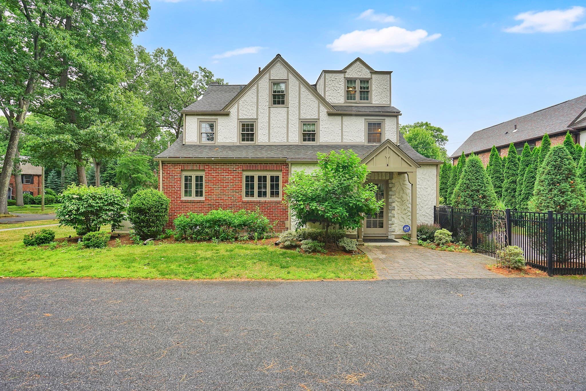 Single Family Residence at 70 Dover Road, Longmeadow MA 01106, photo 37 of 37