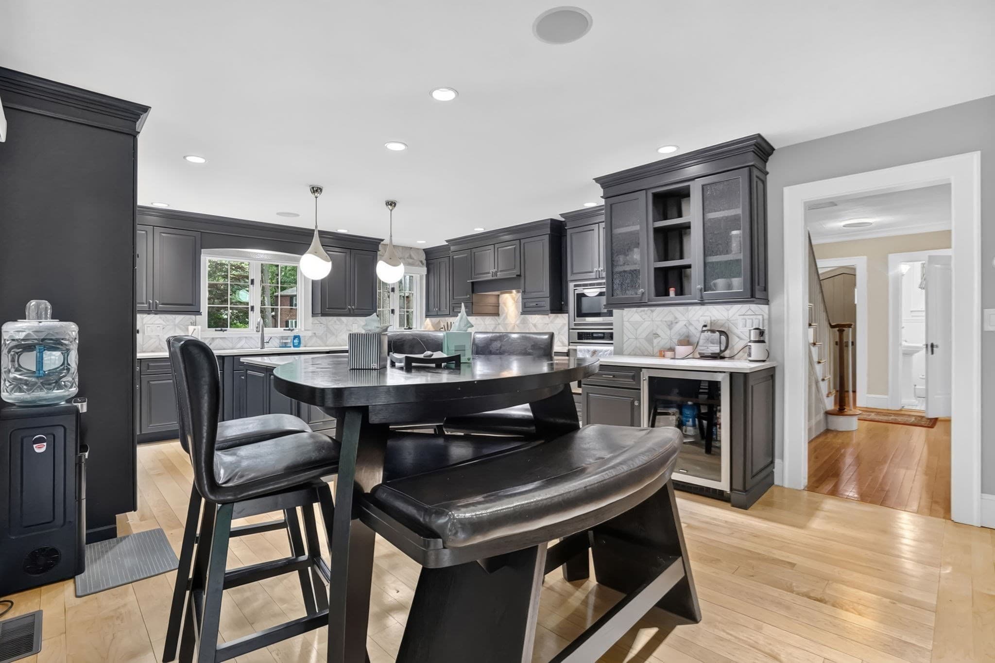 Single Family Residence at 70 Dover Road, Longmeadow MA 01106, photo 4 of 37