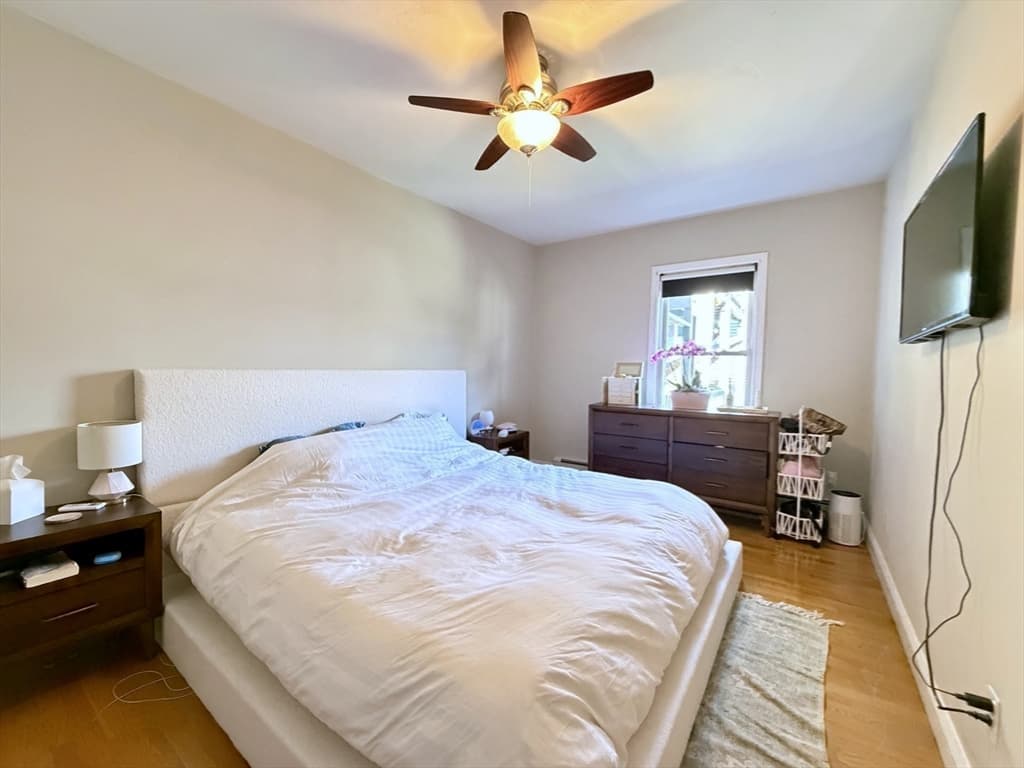 512 East 3rd Street, Boston MA 02127 photo 4