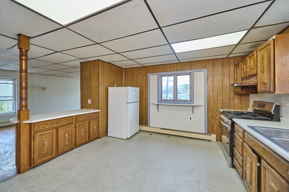 3 Family at 55 Elm St, Somerville MA 02144, Somerville, photo 27 of 41