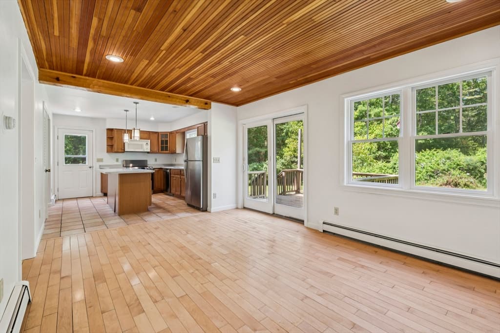 23 Crystal Spring Road, Mattapoisett MA 02739 photo 5