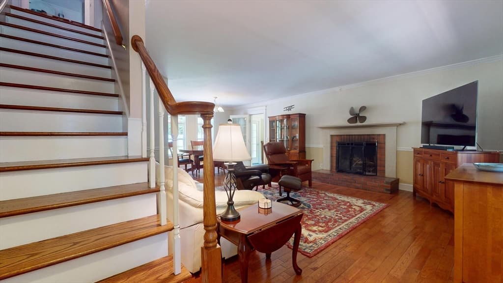 Single Family Residence at 3 Windmill Rd, Bourne MA 02532, photo 13 of 42