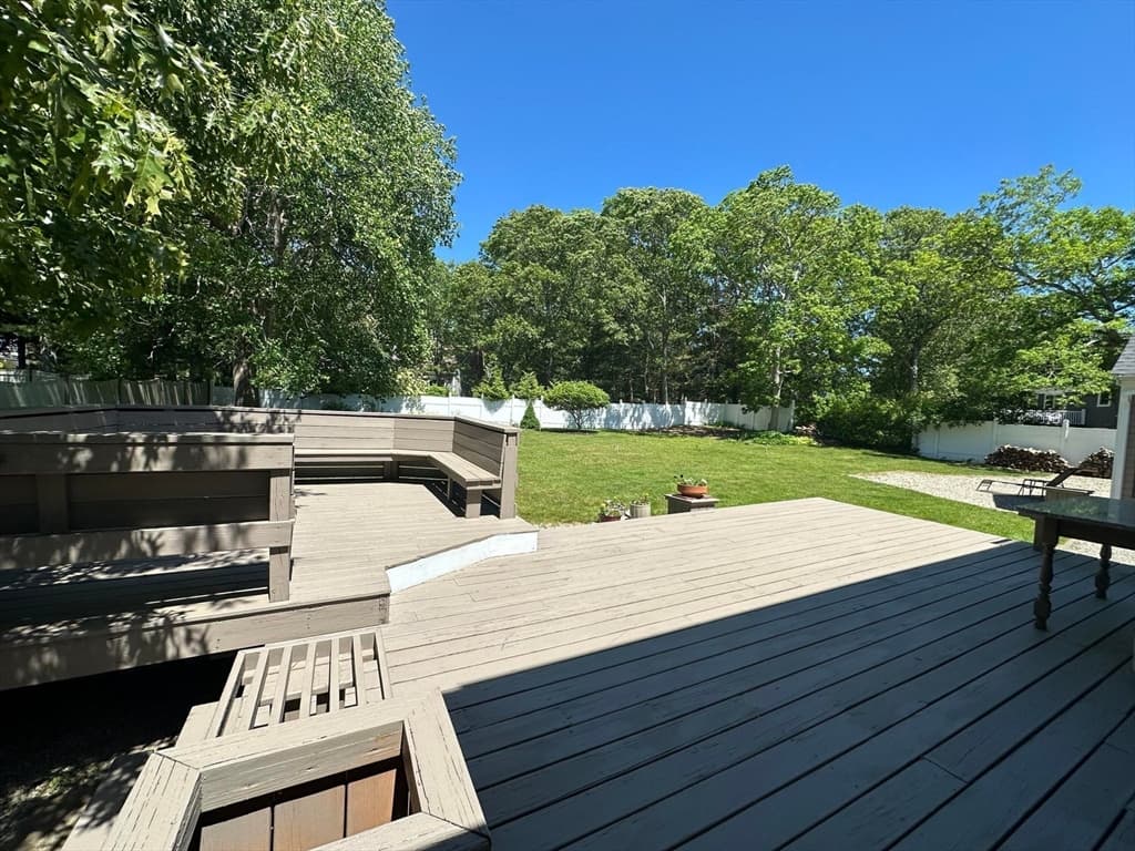 Single Family Residence at 3 Windmill Rd, Bourne MA 02532, photo 10 of 42