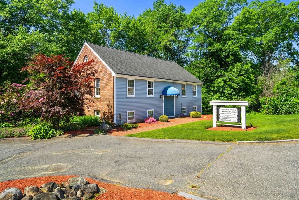 125 Ipswich Rd, Topsfield MA 01983