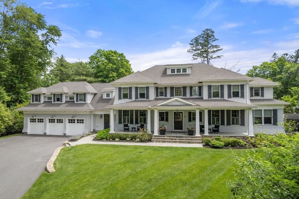 45 Longmeadow Rd, Wellesley MA 02482
