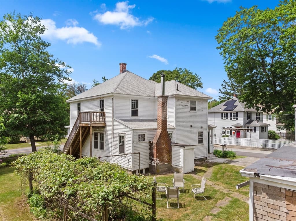 Single Family Residence at 104 Great Rd, Maynard MA 01754, Maynard, photo 6 of 36
