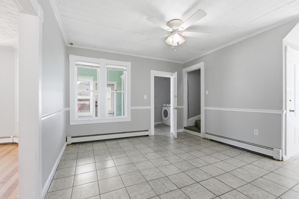79 Warwick St, Lowell MA 01851 photo 10