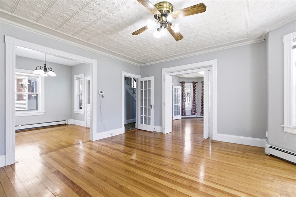 79 Warwick St, Lowell MA 01851 photo 8