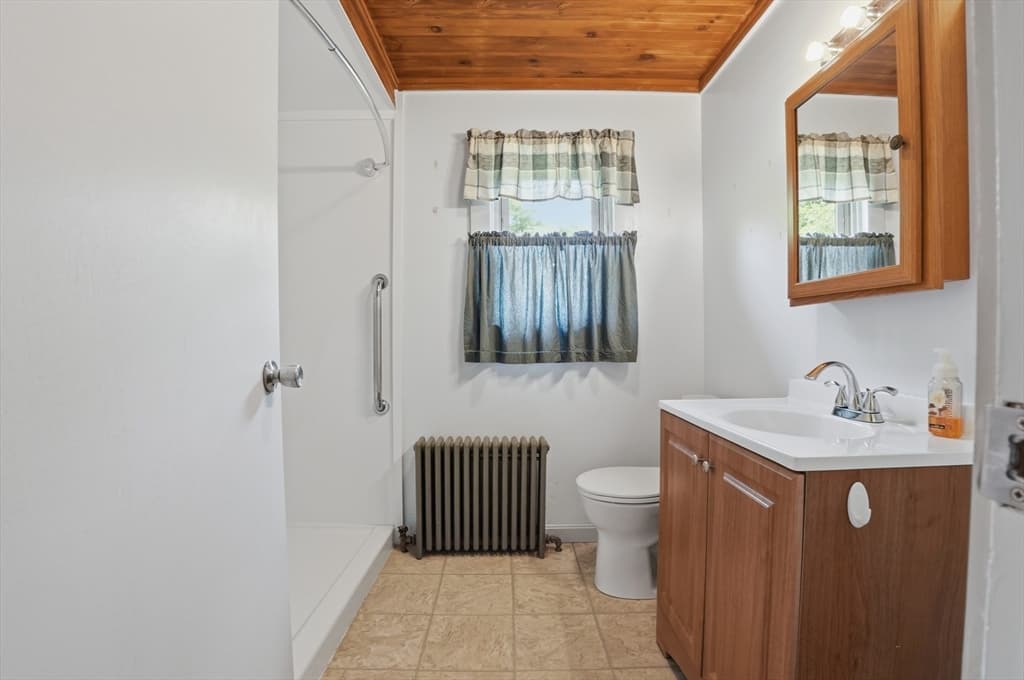 61 Flagg Swamp Rd, Freetown MA 02717 photo 21