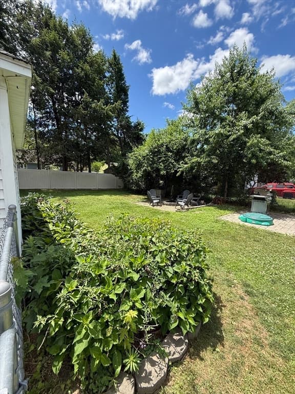 Single Family Residence at 153 Edgewood Ave, Longmeadow MA 01106, photo 21 of 24