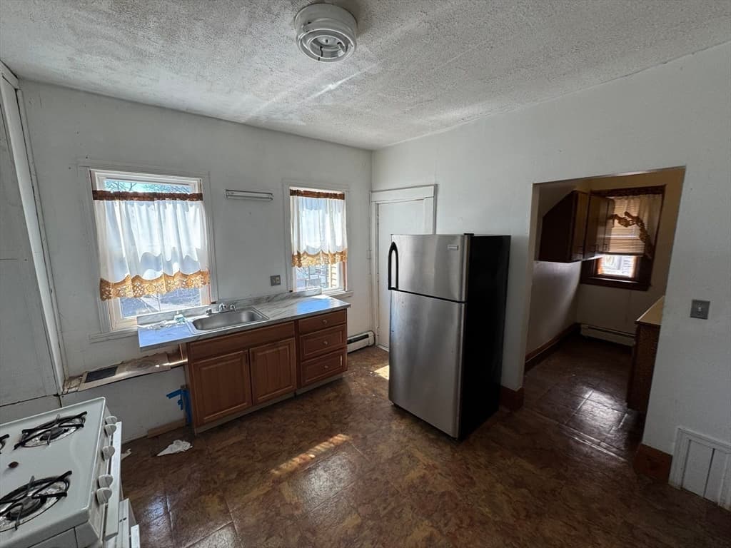 3 Family at 10 School St, Boston MA 02124, Boston, photo 14 of 27