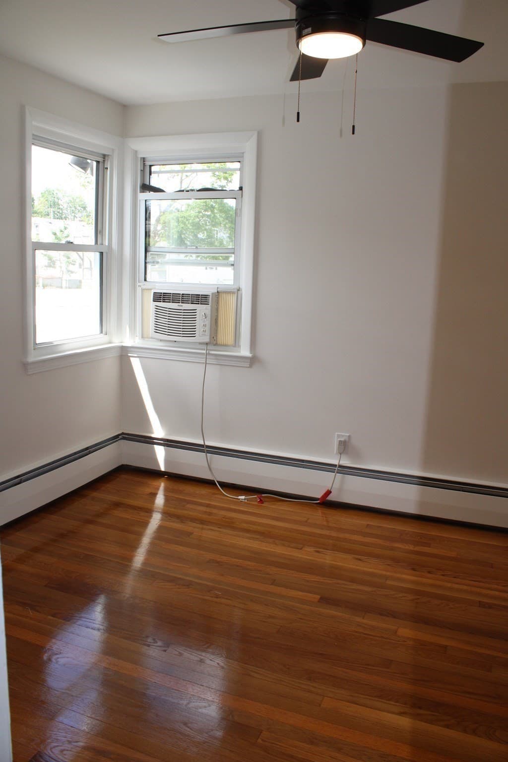 Single Family Residence at 496 Winthrop St, Winthrop MA 02152, Winthrop, photo 13 of 29