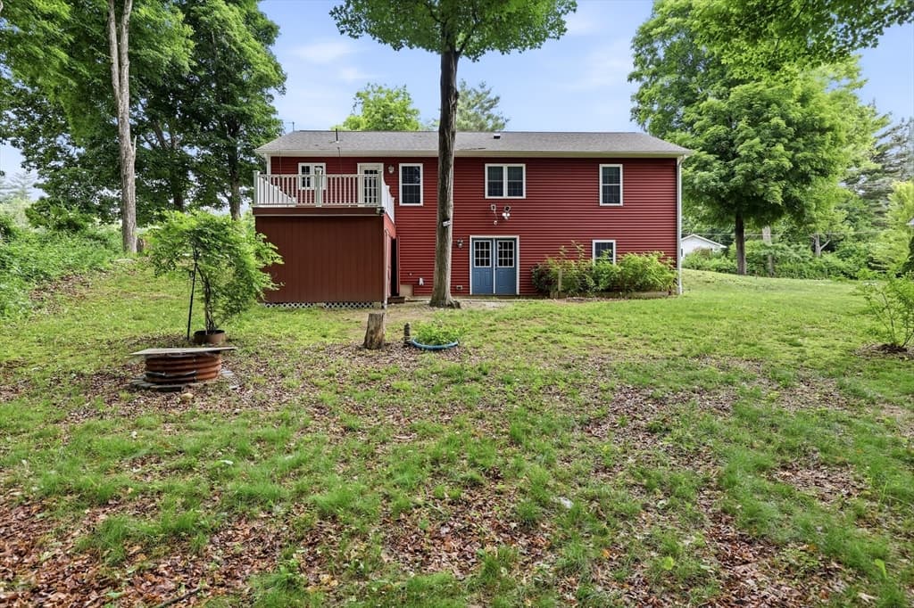 Single Family Residence at 4 Depot Street, Belchertown MA 01007, Belchertown, photo 6 of 41