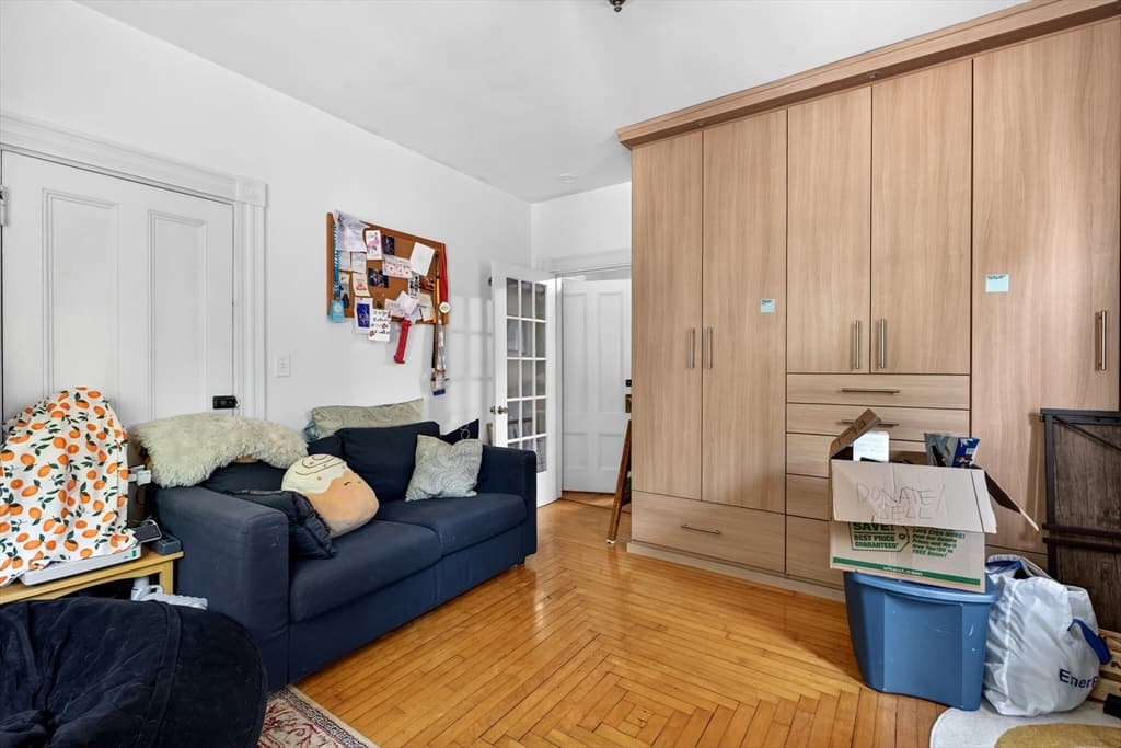 Multi Family at 62 Antrim St, Cambridge MA 02139, Cambridge, photo 13 of 30