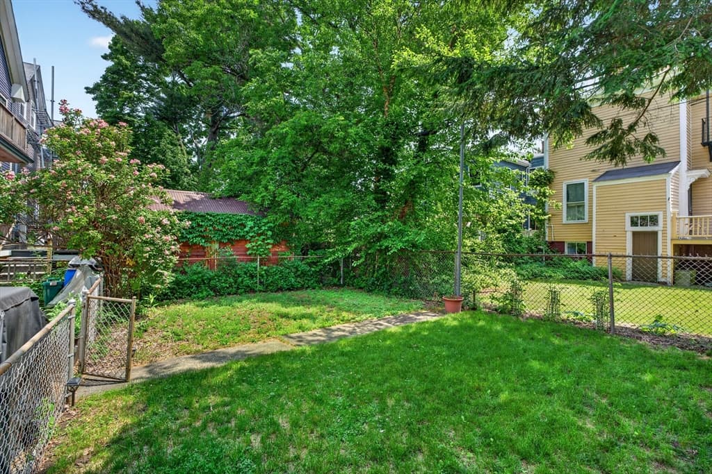 Multi Family at 62 Antrim St, Cambridge MA 02139, Cambridge, photo 5 of 30