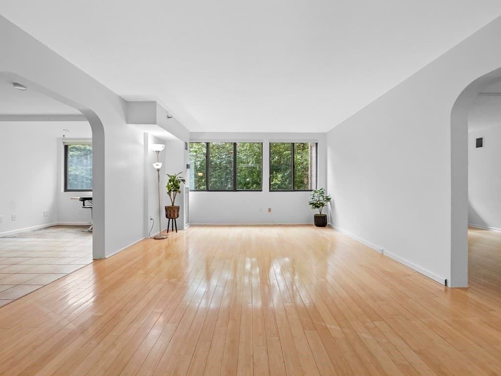 1731 Beacon # 202, Brookline MA 02445 photo 6