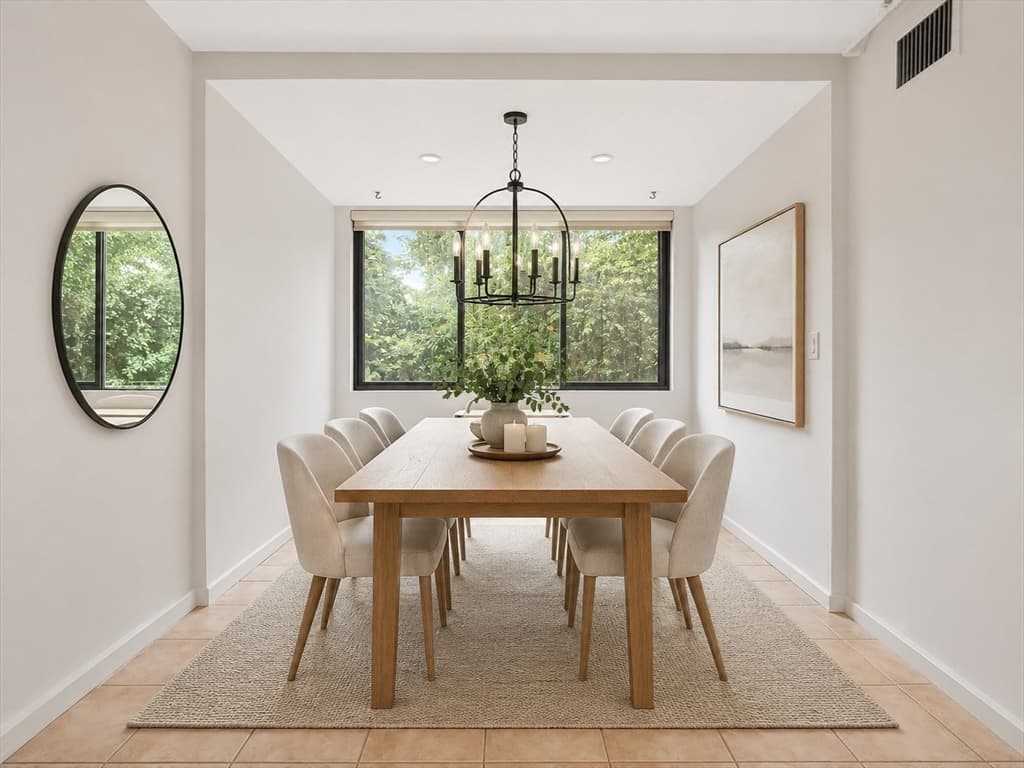 1731 Beacon # 202, Brookline MA 02445 photo 3