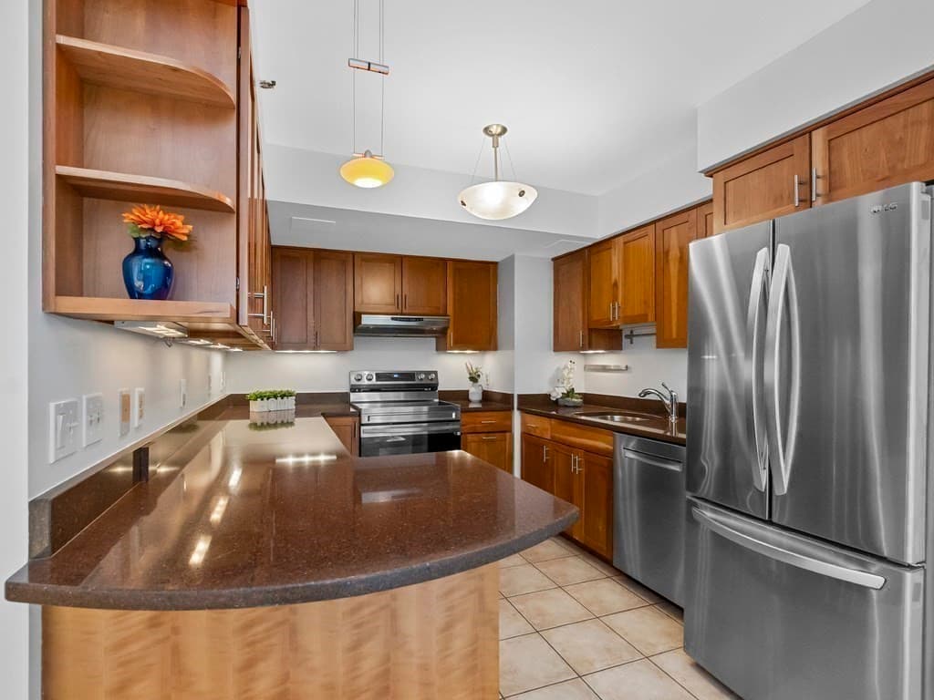 1731 Beacon # 202, Brookline MA 02445 photo 4
