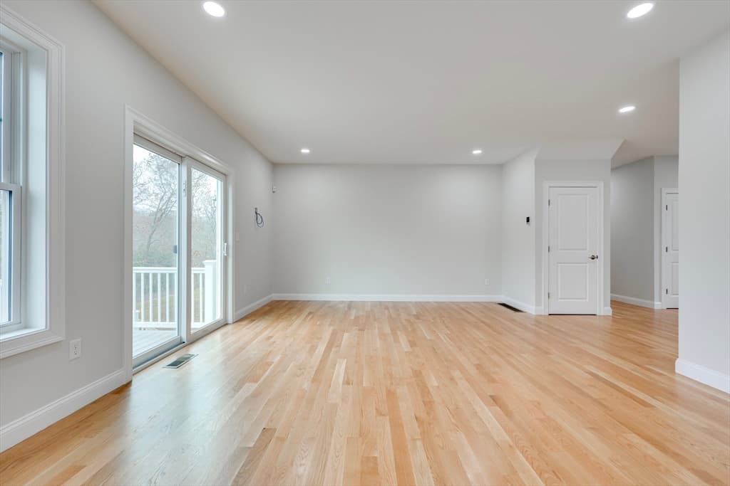 31 Strongwater Drive, Salem MA 01970 photo 8