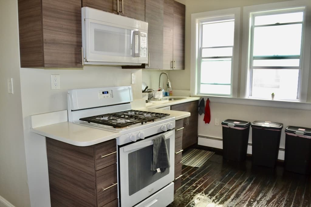 237 Highland Ave, Somerville MA 02143 photo 11