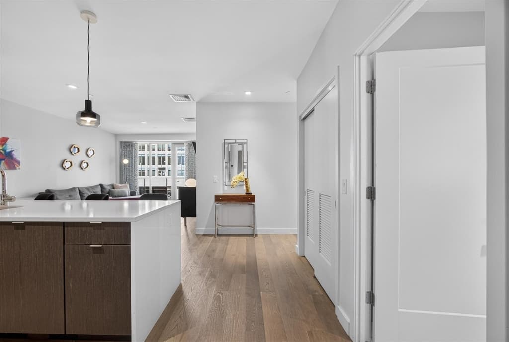 375 Canal St # 801, Somerville MA 02145 photo 9