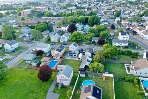 Single Family Residence at 103 Tucker St, Fall River MA 02724, photo 5 of 26