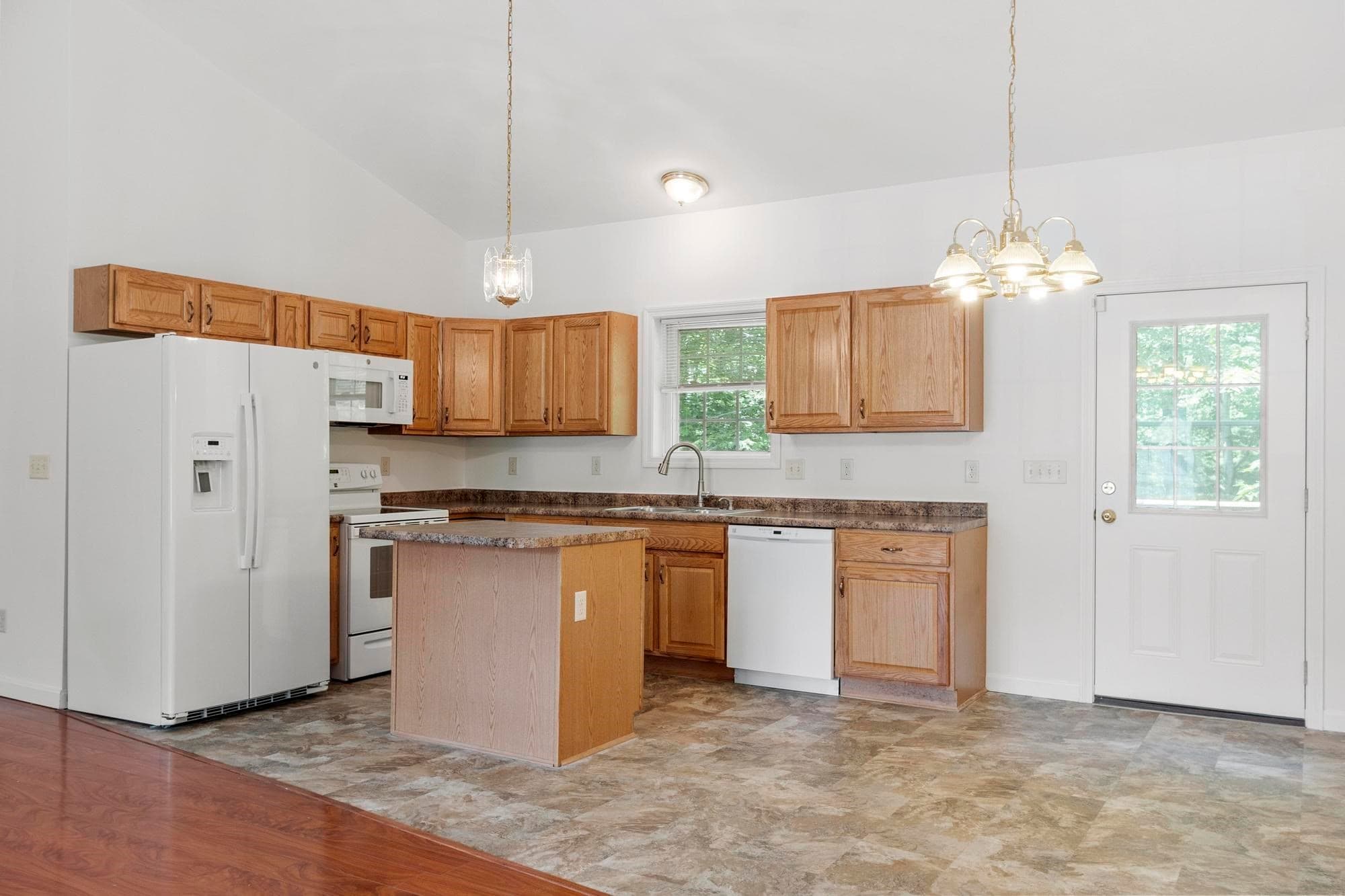 Single Family Residence at 123 Laitinen Dr, Gardner MA 01440, Gardner, photo 16 of 42