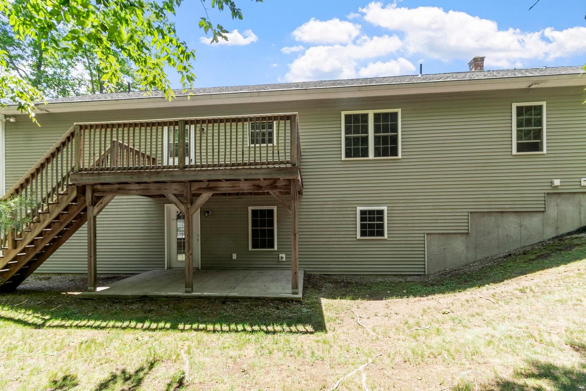 Single Family Residence at 123 Laitinen Dr, Gardner MA 01440, Gardner, photo 7 of 42