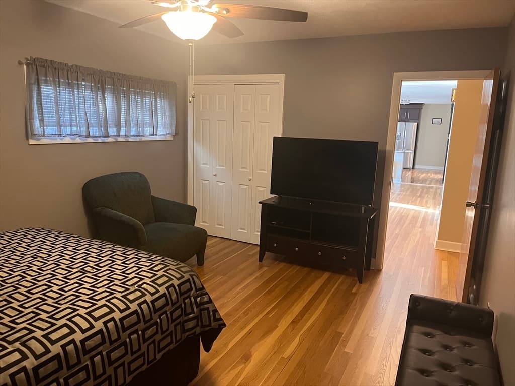 245 Cornell St, New Bedford MA 02740 photo 19