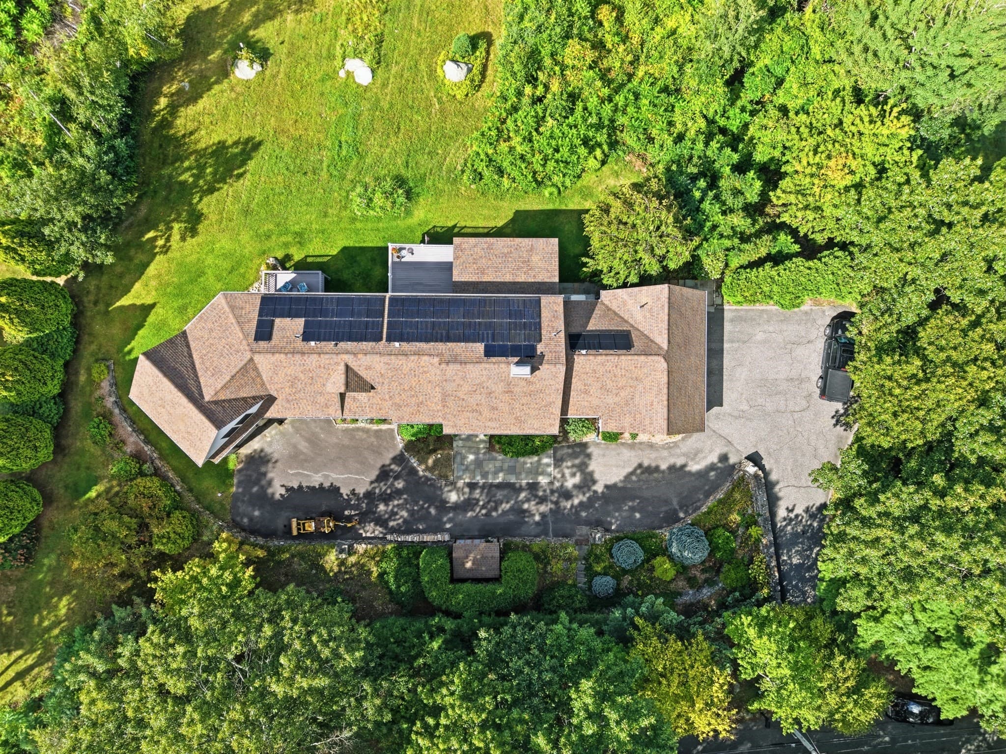 Single Family Residence at 164 Hovey Rd, Monson MA 01057, photo 6 of 40