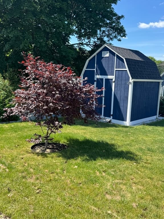 Single Family Residence at 5 High St, Saugus MA 01906, photo 25 of 35