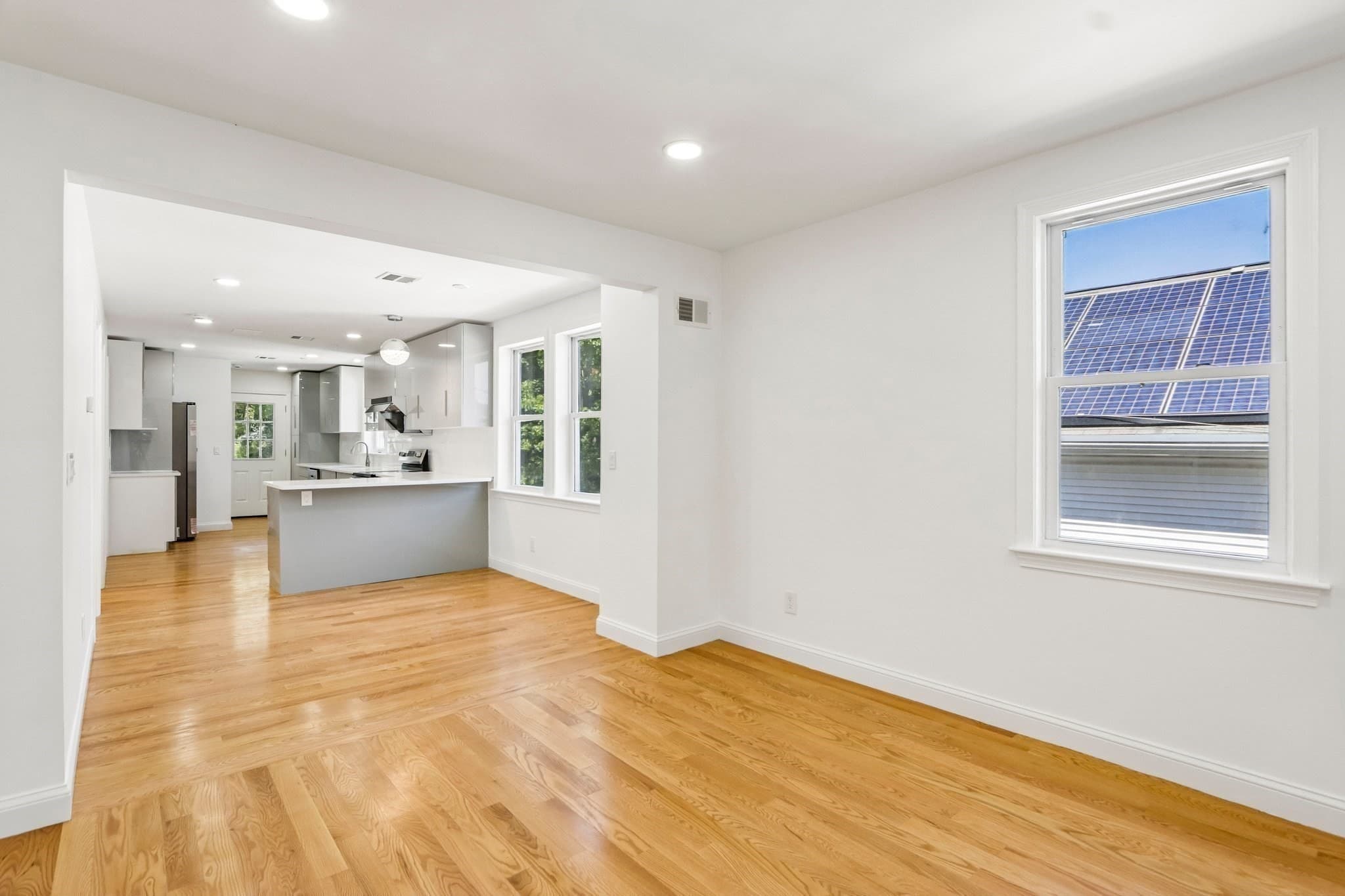 Condominium at 31 Coleman Rd # B, Arlington MA 02476, Arlington, photo 6 of 38