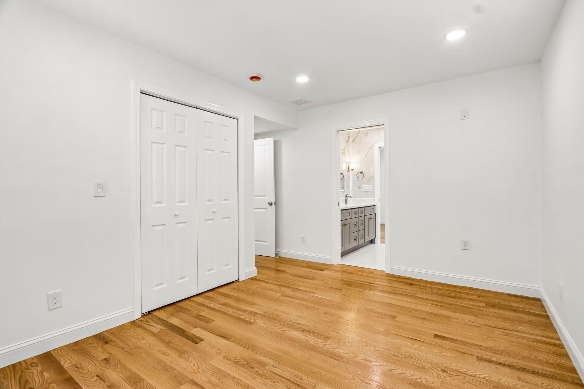 Condominium at 31 Coleman Rd # B, Arlington MA 02476, Arlington, photo 18 of 38