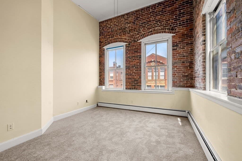 Condominium at 62 Washington St # 9, Haverhill MA 01832, Haverhill, photo 16 of 37