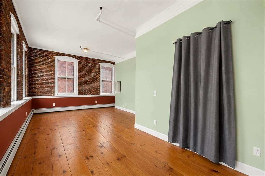 Condominium at 62 Washington St # 9, Haverhill MA 01832, Haverhill, photo 7 of 37