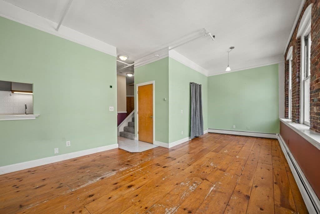 Condominium at 62 Washington St # 9, Haverhill MA 01832, Haverhill, photo 10 of 37