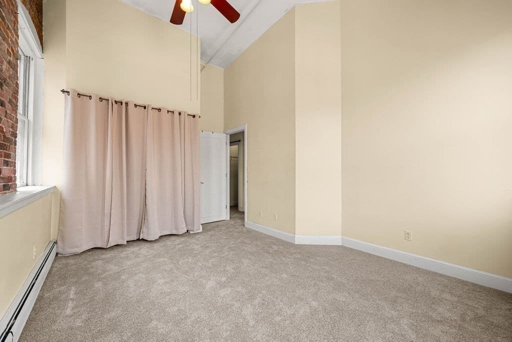 Condominium at 62 Washington St # 9, Haverhill MA 01832, Haverhill, photo 18 of 37