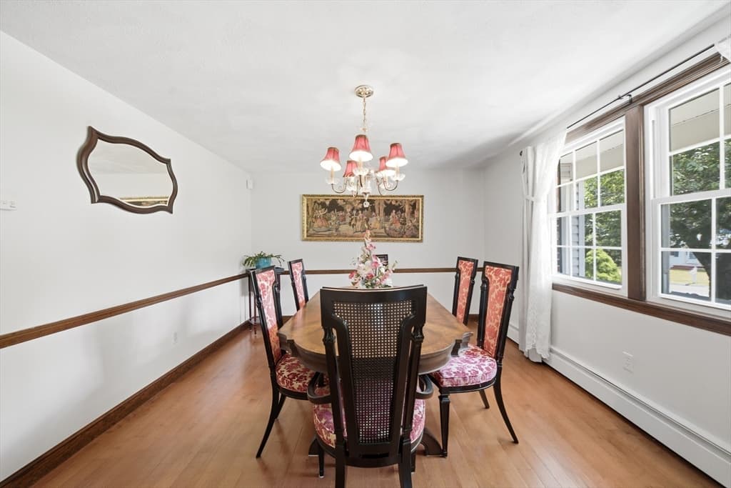 Single Family Residence at 9 Sparhawk Dr, Burlington MA 01803, Burlington, photo 15 of 42
