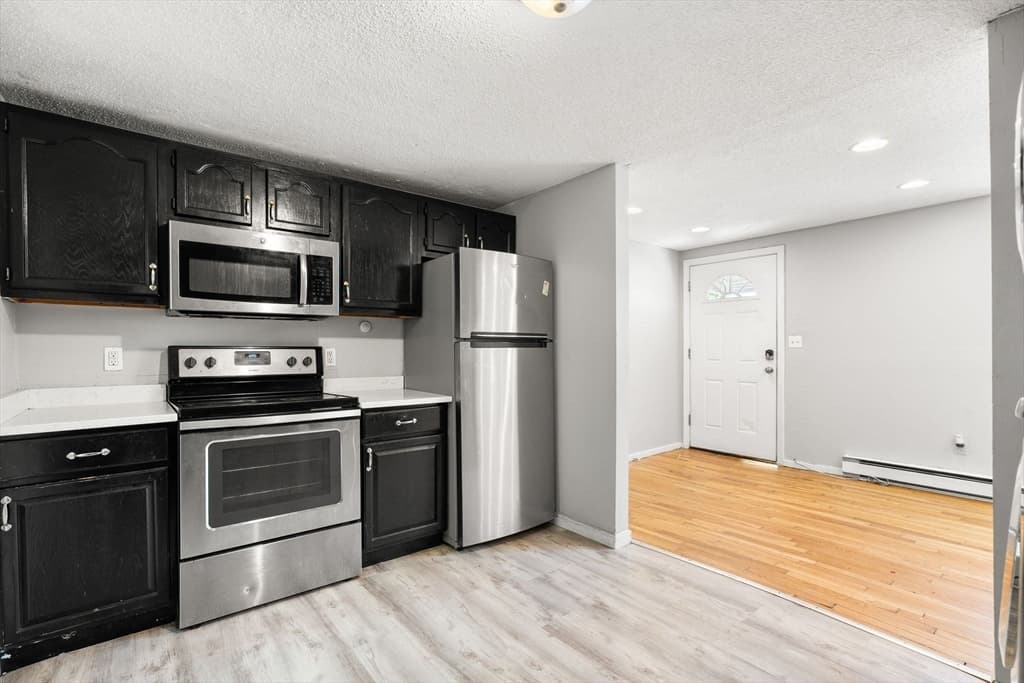 9-11 Dungeon Ave, Lynn MA 01905 photo 8
