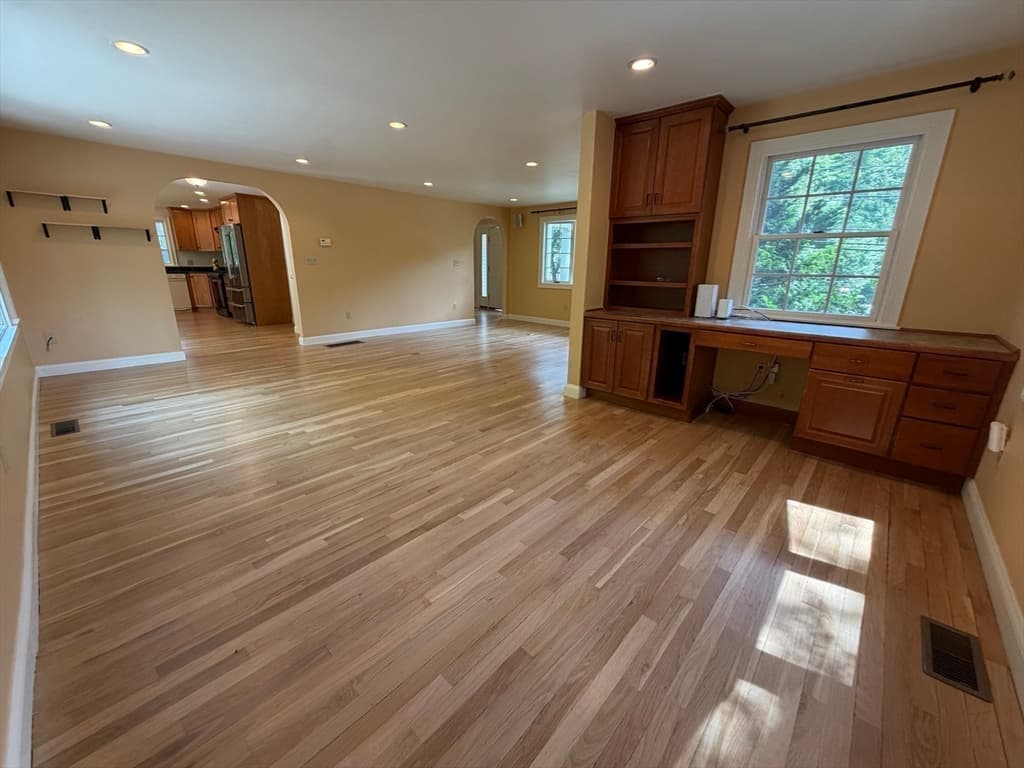 Single Family Residence at 132 Central St, North Reading MA 01864, North Reading, photo 16 of 39