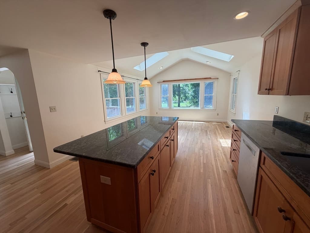 Single Family Residence at 132 Central St, North Reading MA 01864, North Reading, photo 9 of 39