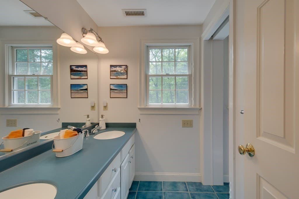 Single Family Residence at 132 Central St, North Reading MA 01864, North Reading, photo 30 of 39