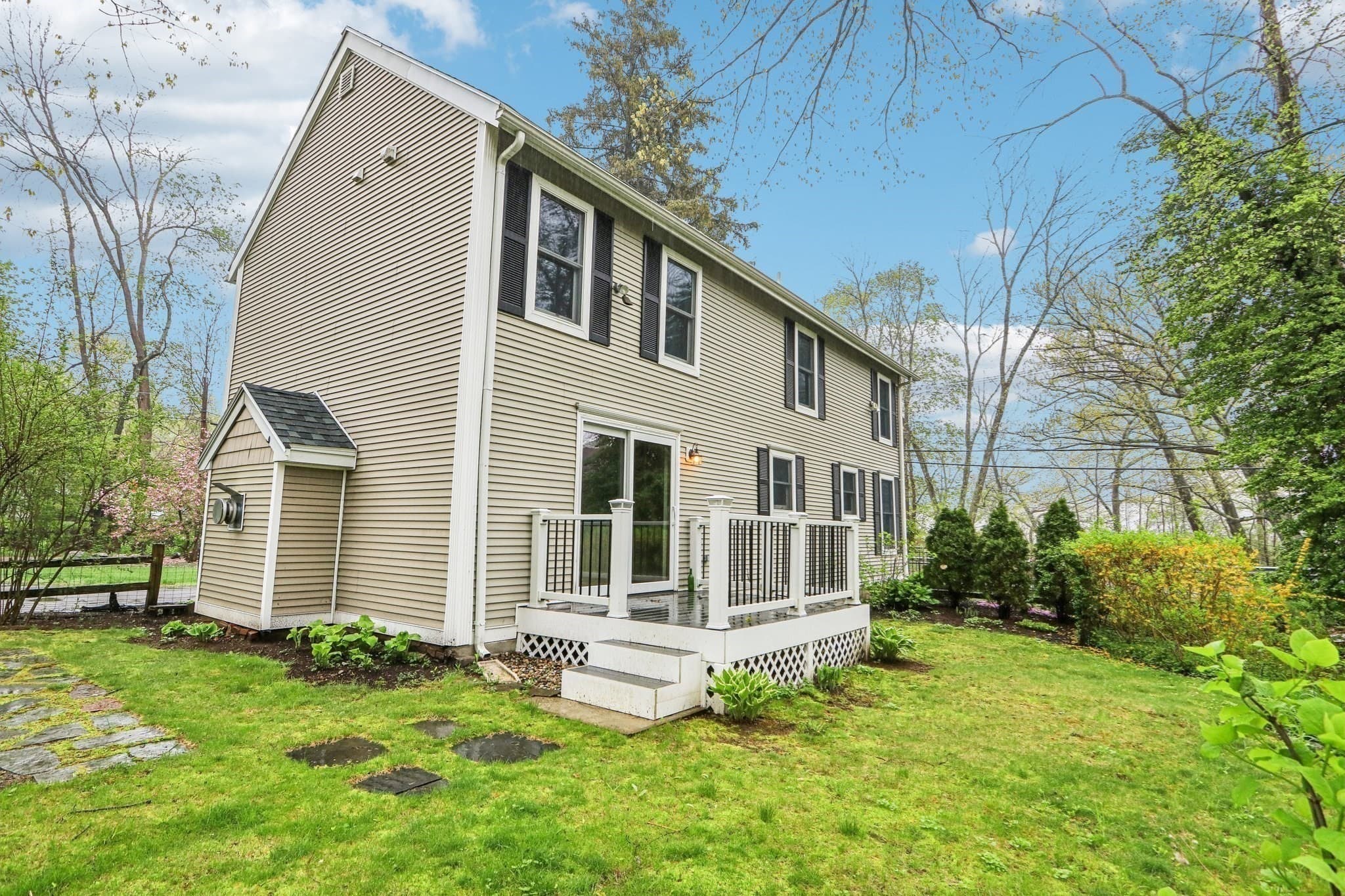 Single Family Residence at 118 River Rd, Merrimac MA 01860, Merrimac, photo 34 of 37