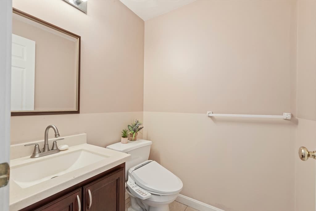 Single Family Residence at 210 Morris St, Cumberland RI 02864, Cumberland, photo 17 of 32