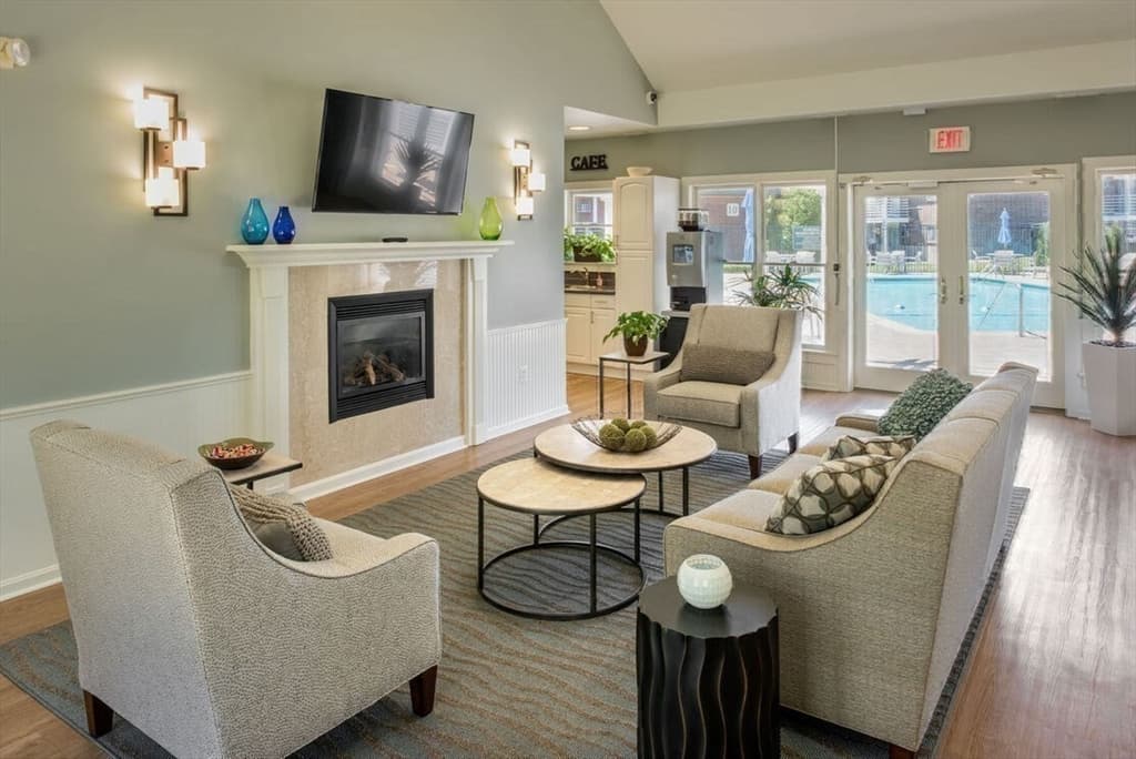 Condominium at 145 Essex Ave # 405, Gloucester MA 01930, Gloucester, photo 22 of 31